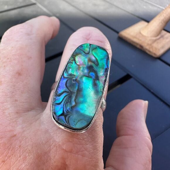 Abalone Shell Sterling Silver Plated Ring – Size 13 Statement Jewelry - Picture 4 of 11
